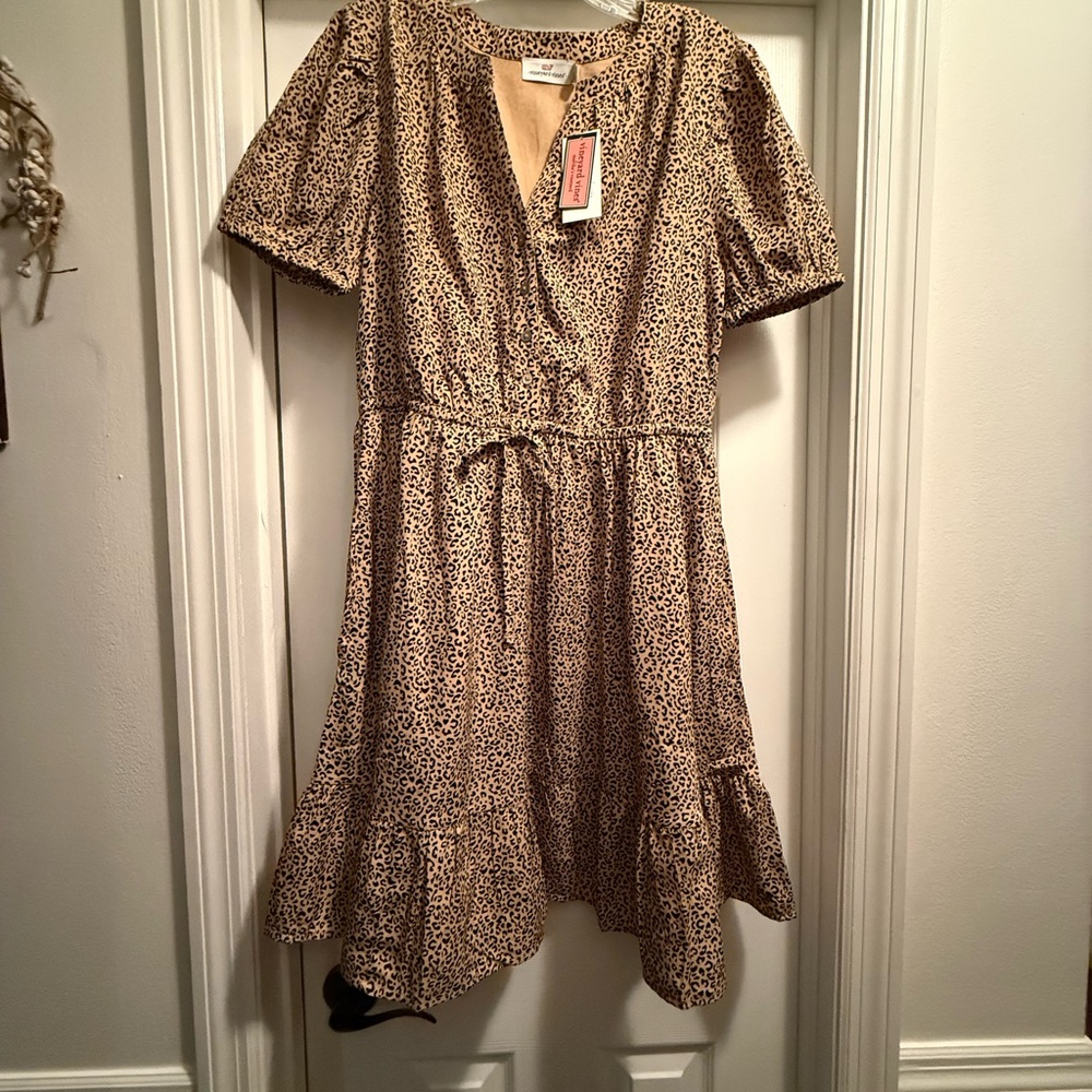 Vineyard Vines Tan Leopard Print Top